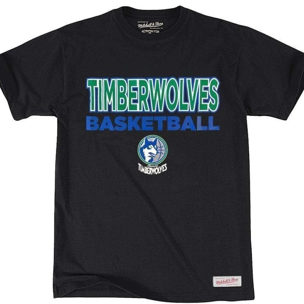 Minnesota Timberwolves Unisex Tshirt Basketball Fan Gift Graphic Style T-Shirt.